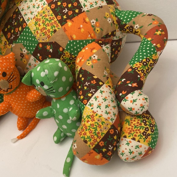 Vintage Handmade Patchwork Cat With Nursing Kittens Plush Stuffed Animal - 15” - Picture 5 of 9